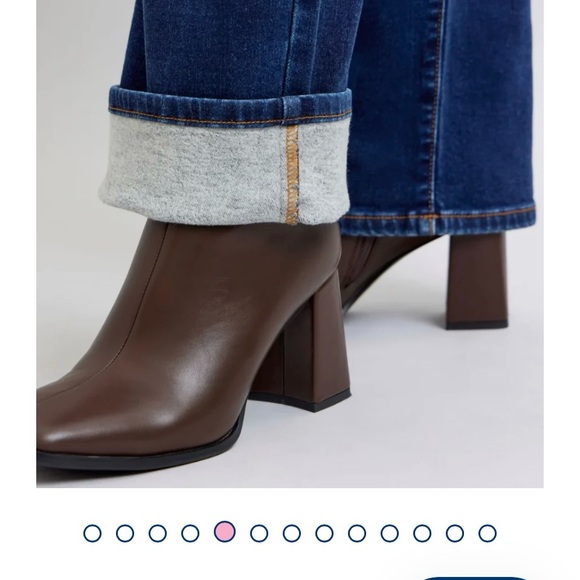 Almost new Judy blue fleece lined straight leg jeans. Sz 1 - Picture 6 of 8